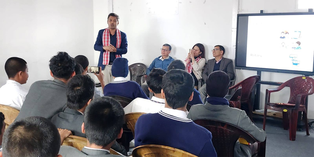 ललितपुरमा विद्यार्थीलाई एआई र साइबर सुरक्षाबारे प्रशिक्षण