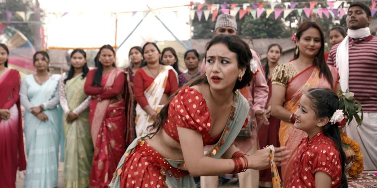 दर्शकको रोजाइमा ‘मायालाई के दिऊँ म बैना’ गीत