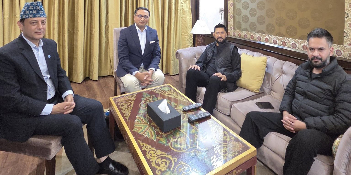 रास्वपाका शीर्ष नेताहरू जुटे छलफलमा