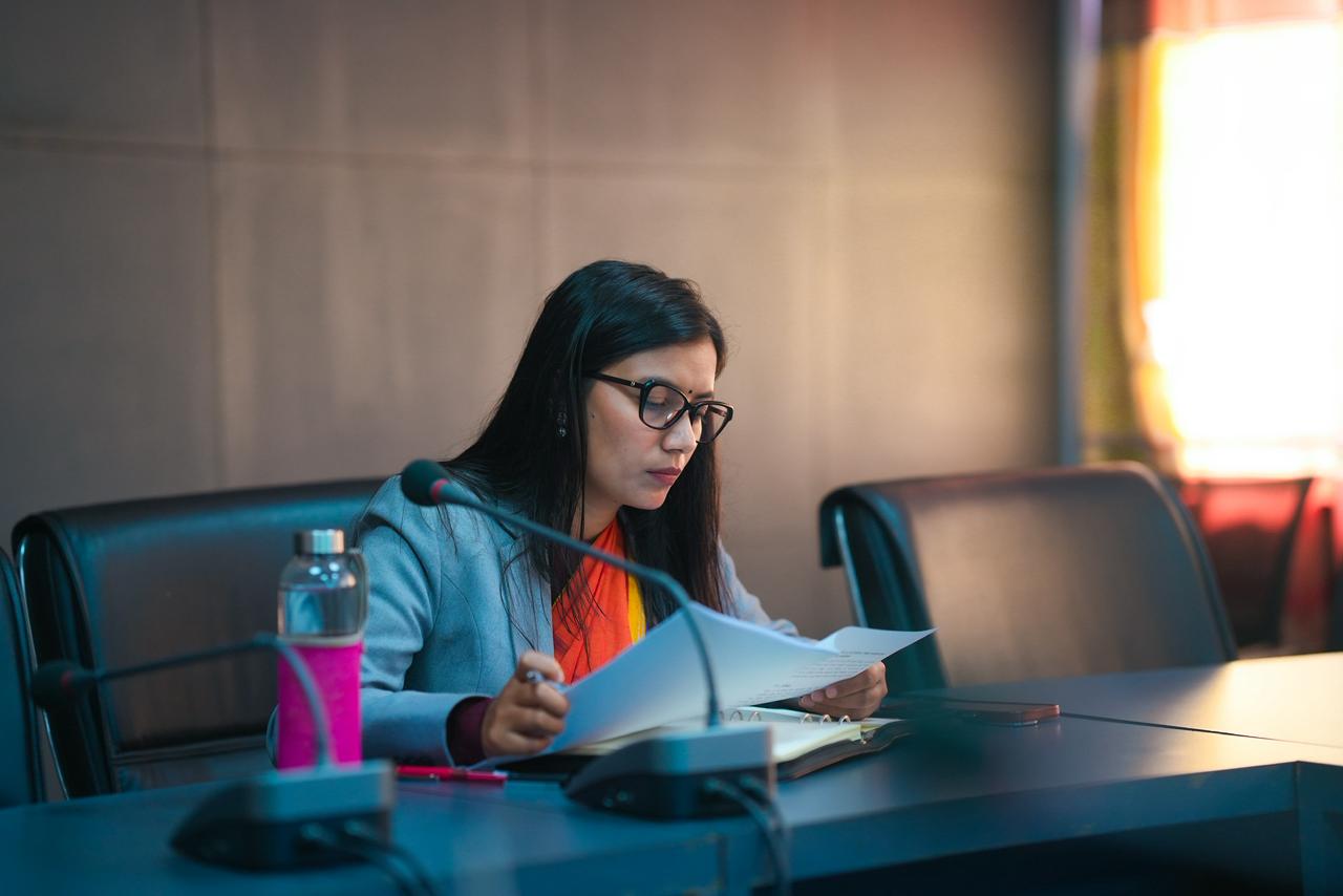 शासकीय सुधारको कार्यसूचीमा छलफल गर्दै कानुनमन्त्री