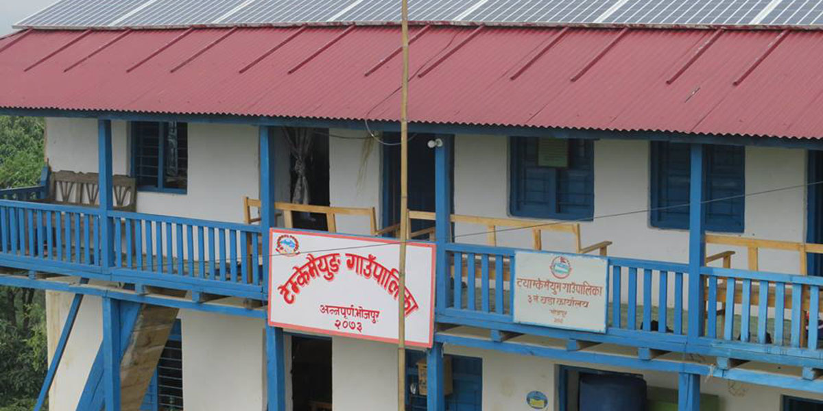 अघि बढाइयो काम नगर्ने ठेकेदारलाई कारबाही