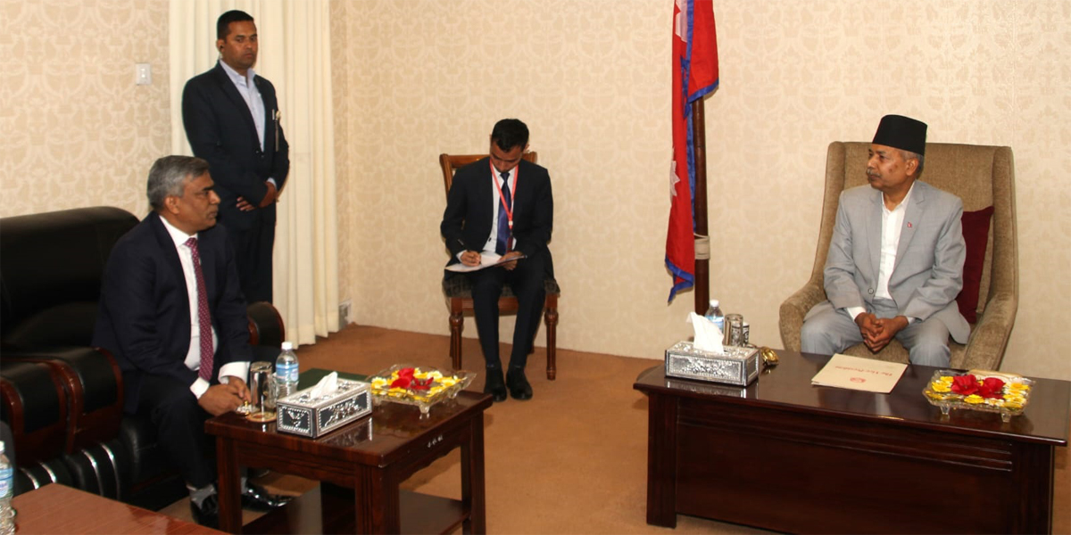 उपराष्ट्रपति यादव र बंगलादेशका राजदूत रहमानबीच भेट