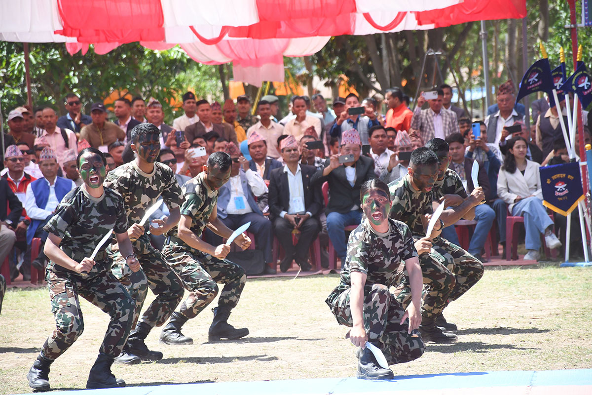 खुकुरी नाच