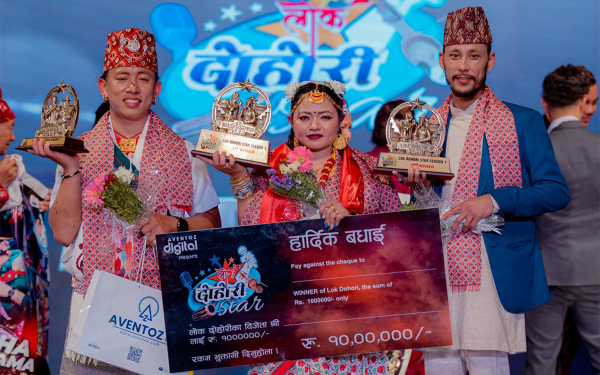 पहिलाे लोक दोहोरी स्टार बनिन् निशा लामा