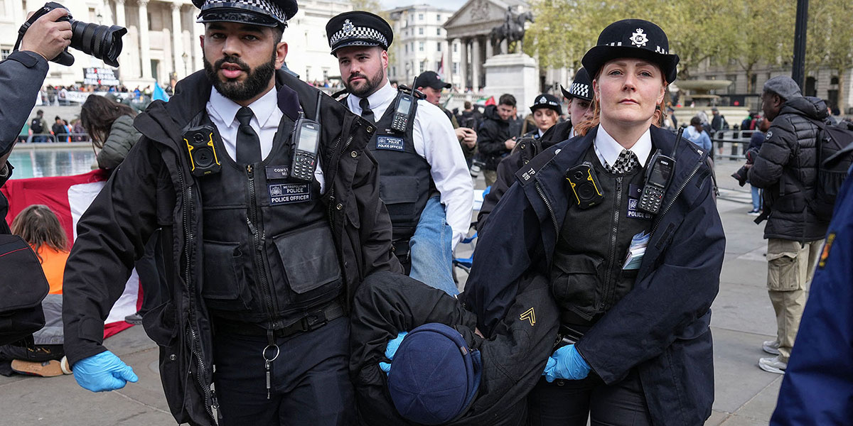 लन्डनमा सयौँ प्रदर्शनकारी पक्राउ