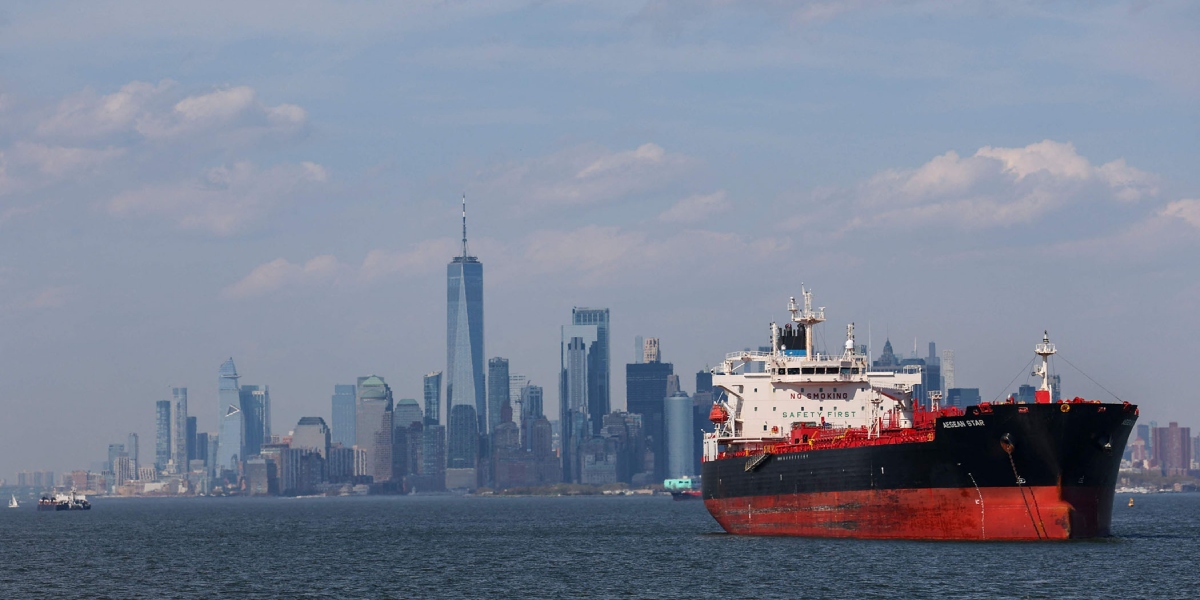 ‘संकटको संघार’ मा विश्व अर्थतन्त्र