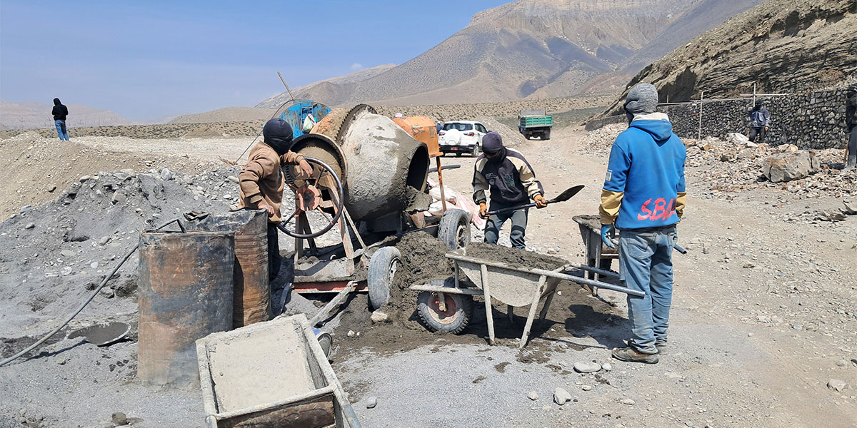 कागबेनी-छुसाङ सडक