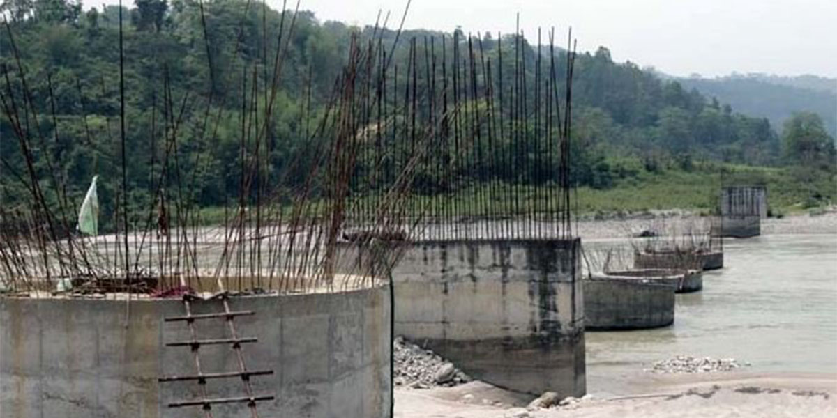 १२ वर्षदेखि अलपत्र पुलको काम तत्काल सुरु