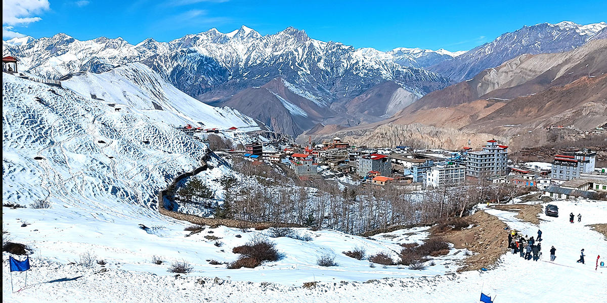 मुक्तिनाथमा हिउँ