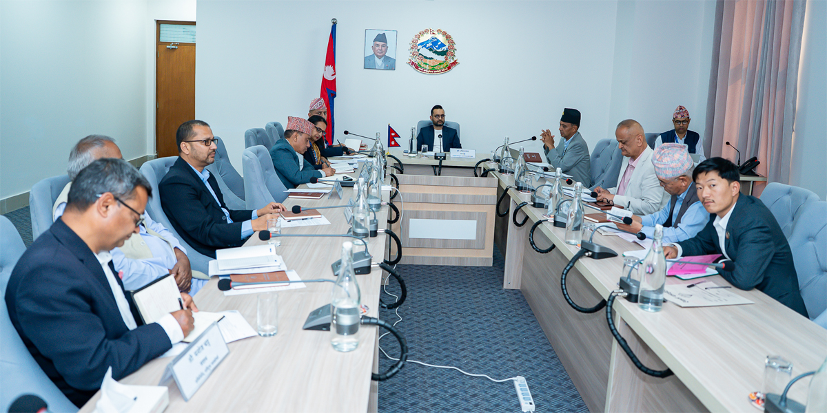 संविधान संशोधनका लागि विज्ञहरूसँग सुझाव लिने कार्यदलको निर्णय