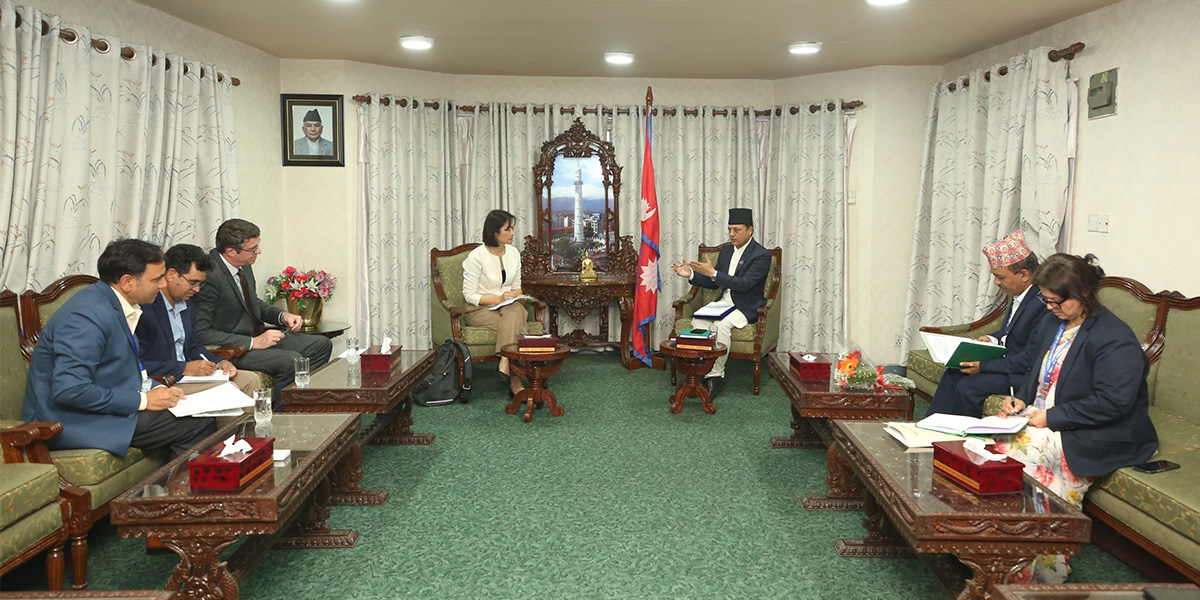 सभामुख अर्यालसँग यूएनडीपी प्रतिनिधिको शिष्टाचार भेट