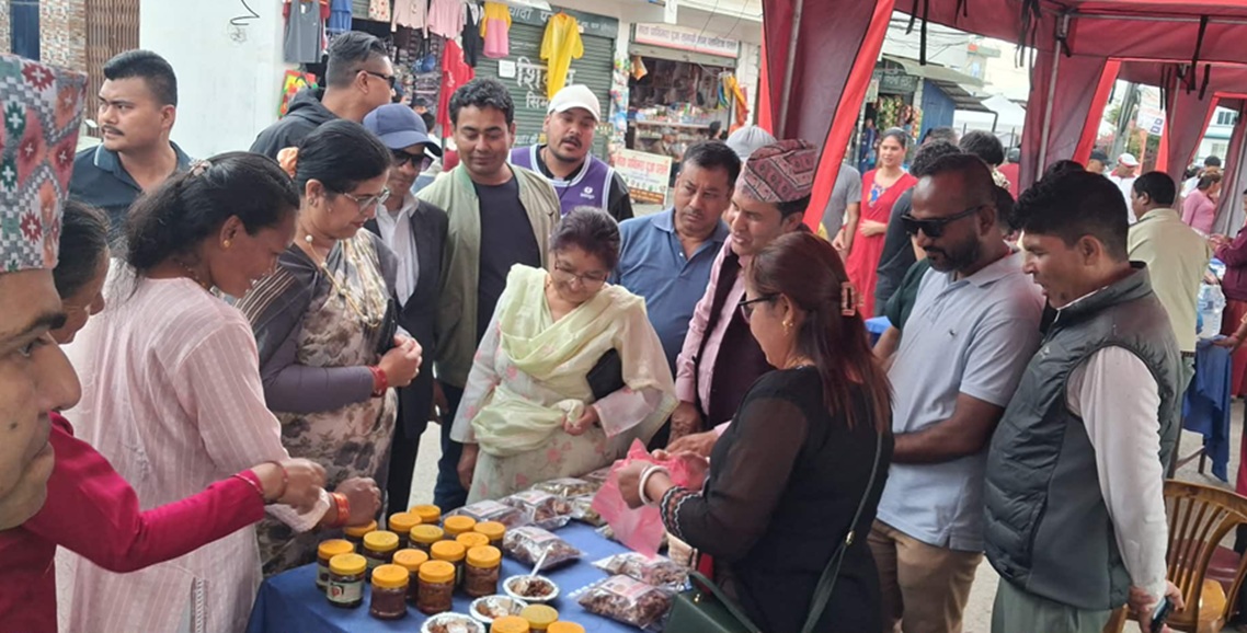 सूर्यविनायक नगरपालिकाले गुण्डुमा सञ्चालन गर्न थाल्यो घुम्ती हाट बजार
