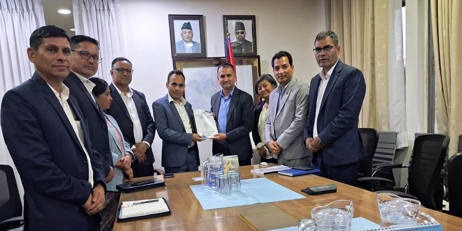 सार्वजनिक सेवा प्रसारण नेपालको पहिलो वार्षिक प्रतिवेदन पेस