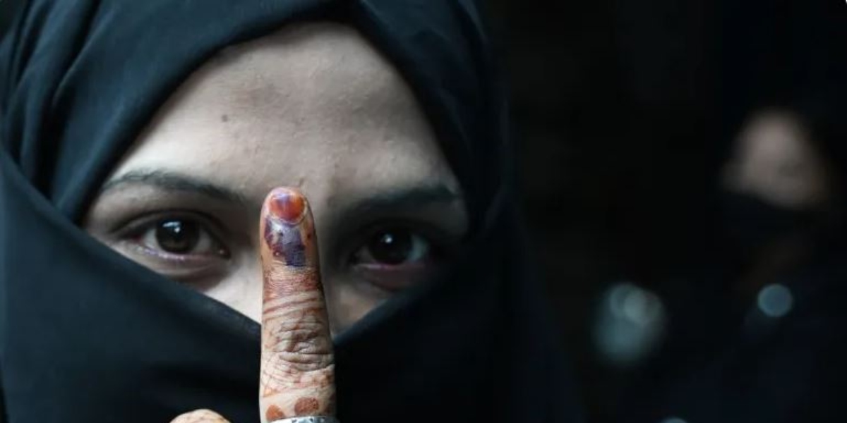 पश्चिम बंगालमा हिंसा, चार जनाको मृत्यु