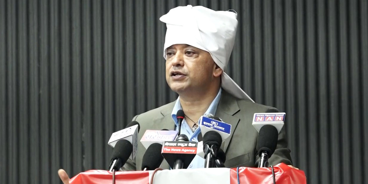 गरिबी हटाउने नाममा सरकारले गरिबमाथि विभेद ग¥यो : गगन थापा