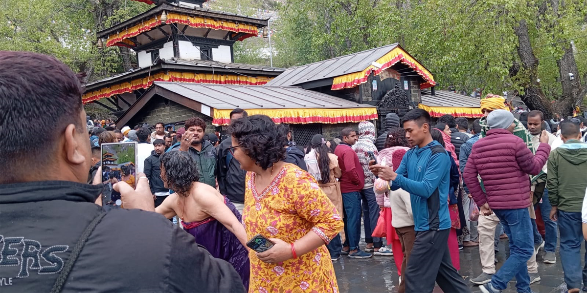 मुक्तिनाथमा दर्शनार्थी खचाखच