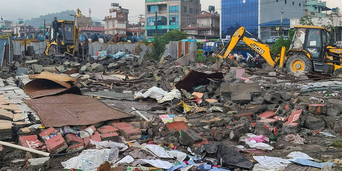 अमरसिंह मावि अगाडिका ५१ व्यवसायिक सटर हटाइए