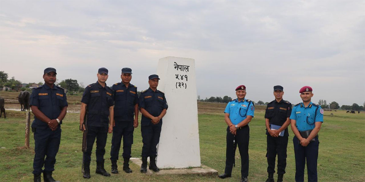 सीमाका प्रहरी एकाइहरूको स्थलगत निरीक्षण