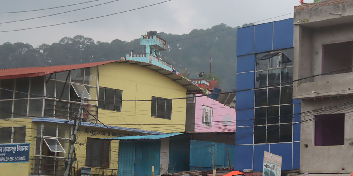 बस्ती खाली गर्दा तीन विद्यालय भत्किए