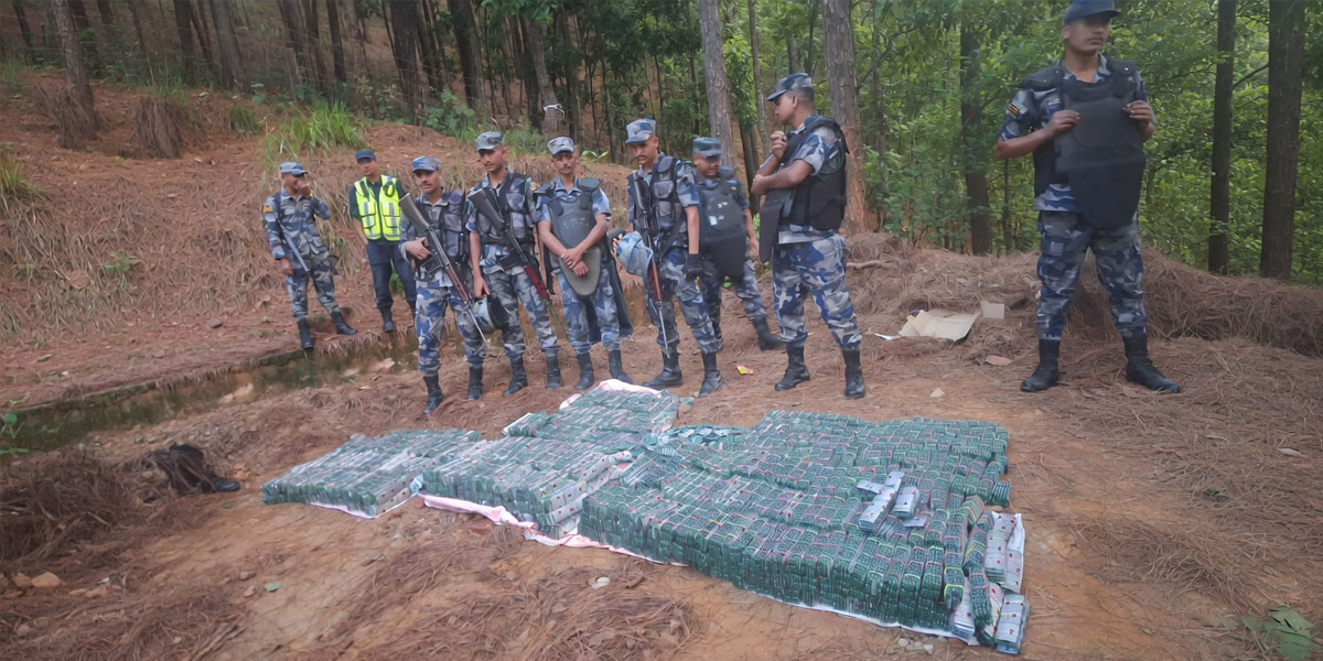 ठूलो परिमाणमा लागुऔषधसहित दुई जना पक्राउ
