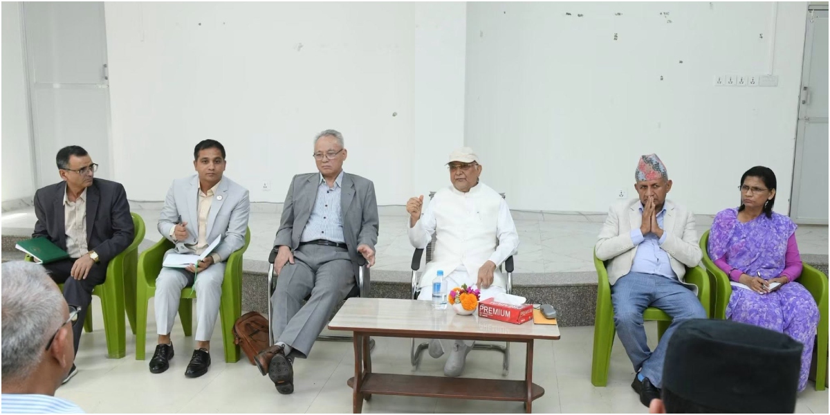 एमाले संसदीय दलद्वारा सातबुँदे प्रस्ताव पारित, सरकारको कार्यशैलीप्रति कडा असन्तुष्टि