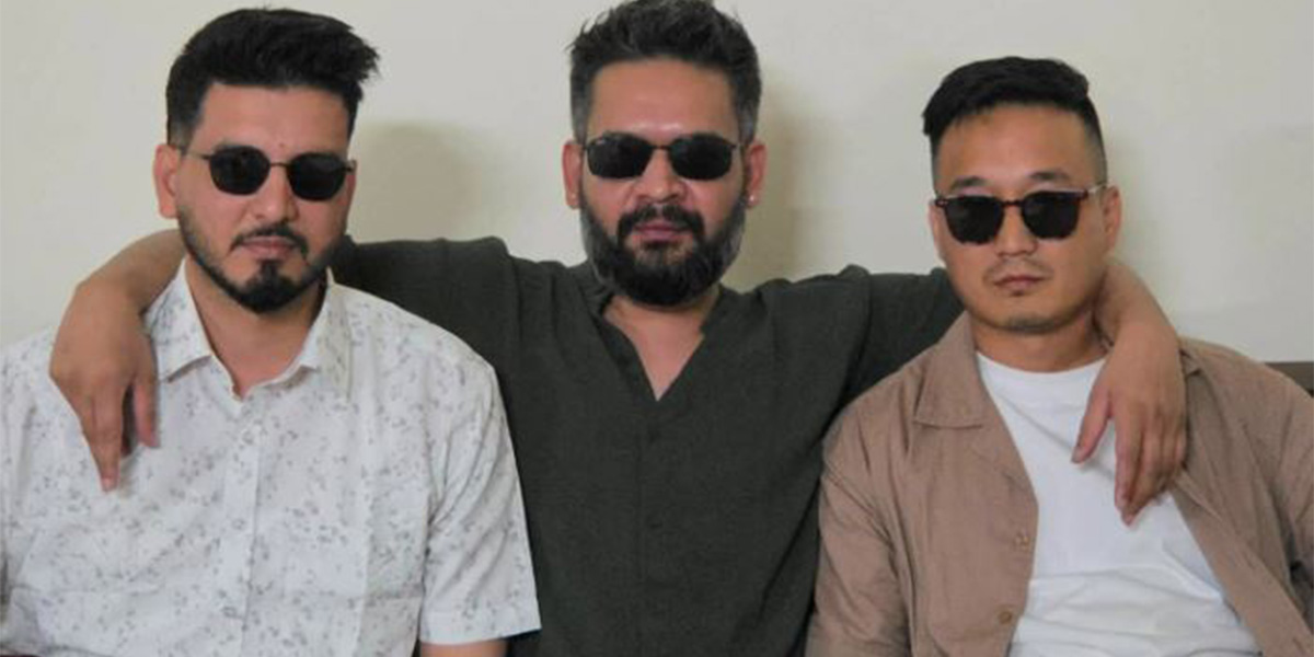 पहिलो स्टाटसमा चर्चा चुलिएपछि मध्यरातमा बालेनको दोस्रो स्टाटस, भने : बिदाको दिन जिस्किएको हुँ