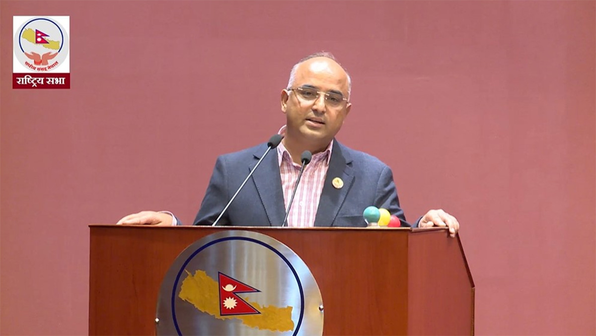 विश्वविद्यालय अध्यादेशले शिक्षा क्षेत्रमा थप समस्या सिर्जना गरेको सांसद घनश्याम रिजालको दाबी