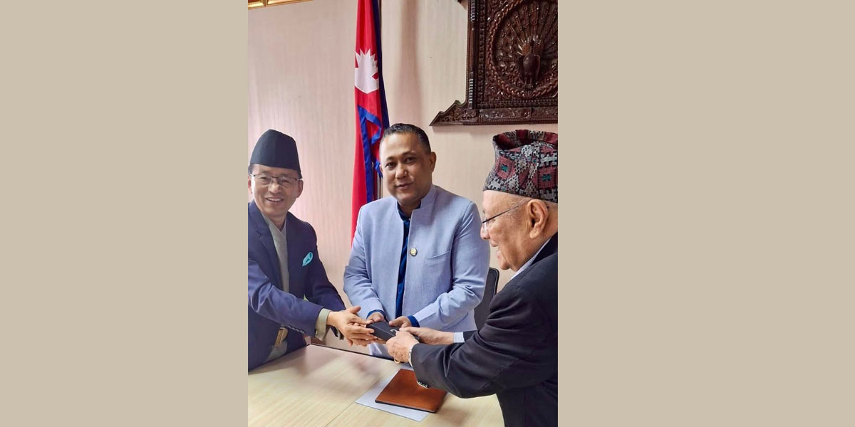 नेपाल भारतबीचका समस्या अध्ययन ‘ईपीजी प्रतिवेदन’ राखिएको दराजको साँचो बुझाइयो