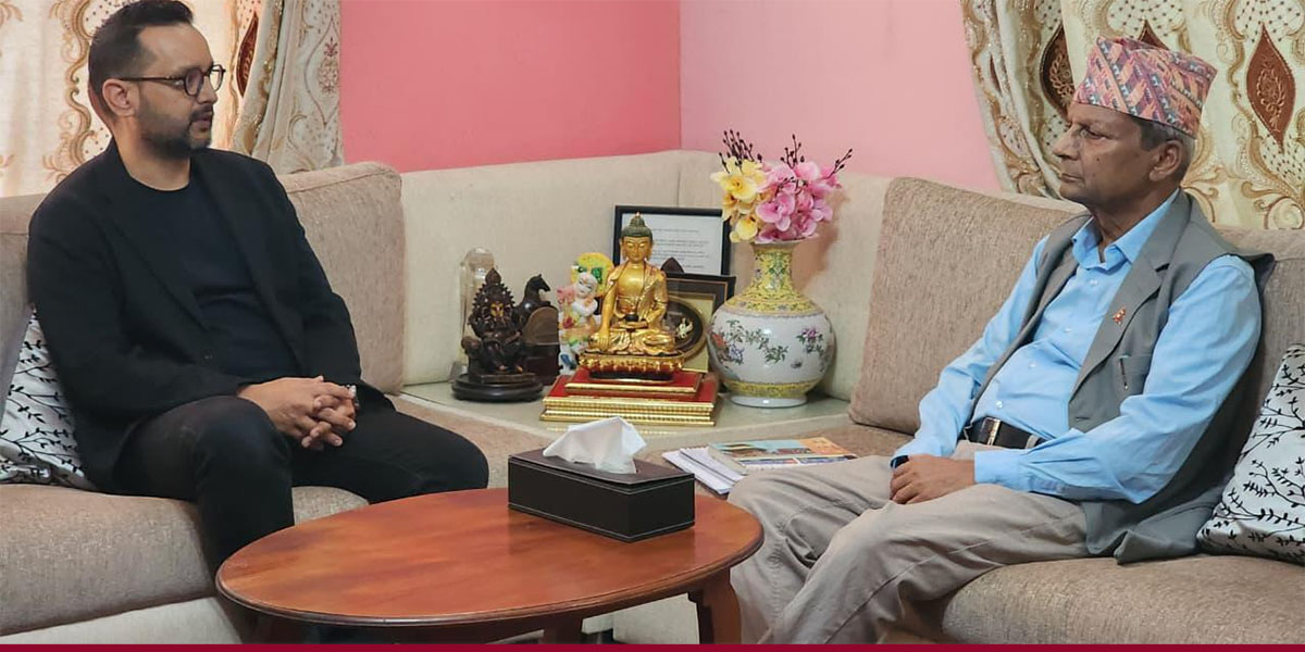 संविधानको मूलमर्म नबिगार्न कार्यदललाई मन्त्रिपरिषद्का पूर्वअध्यक्ष रेग्मीको सुझाव