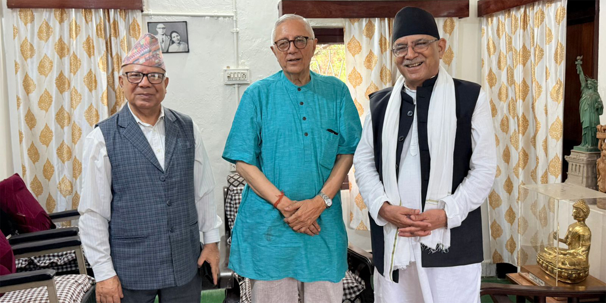 शेखरसँग प्रचण्ड र नेपालको भेट