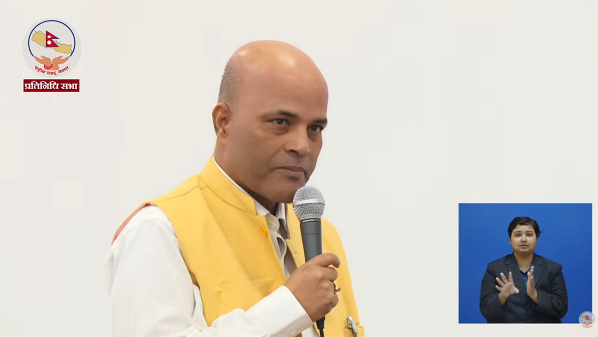राज्य संकटमा छ, जनतामा नैरश्यता छ : अमरेश सिंह