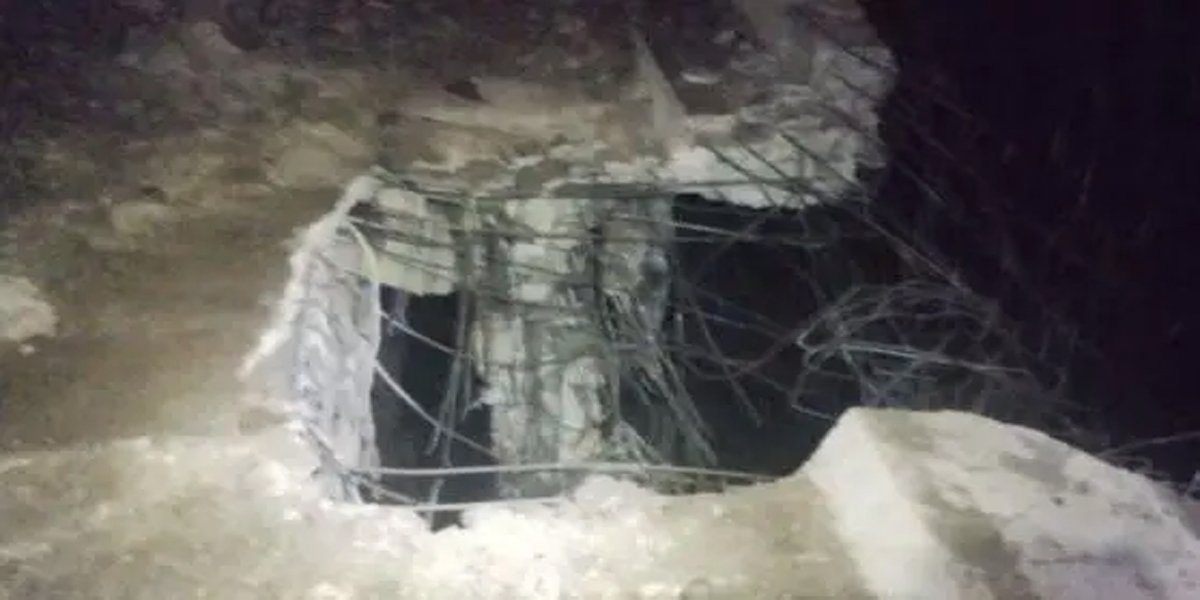 रणनीतिक रुपमा महत्वपूर्ण इरानको एक पुलमा आक्रमण