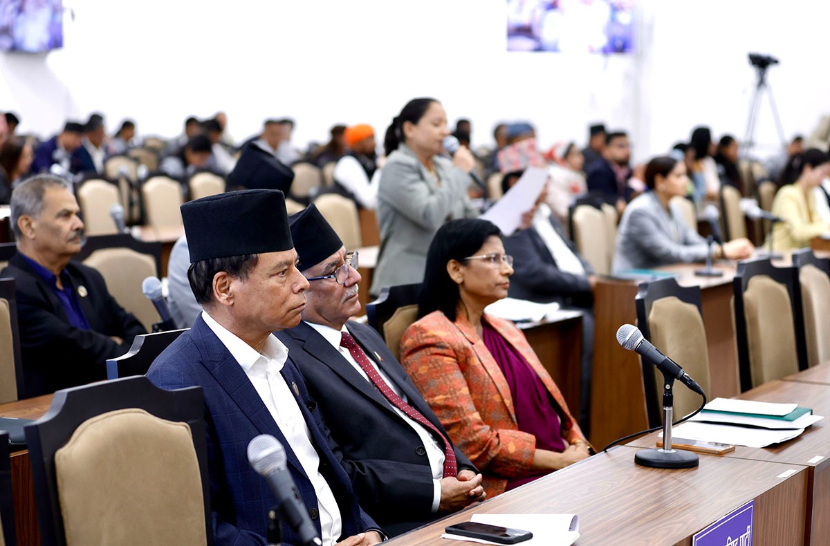 सुनसरी घटनामा प्रधानमन्त्रीमाथि विपक्षीको आक्रोश, संसद्‌मा जवाफदेहिताको माग (तस्बिरहरू)