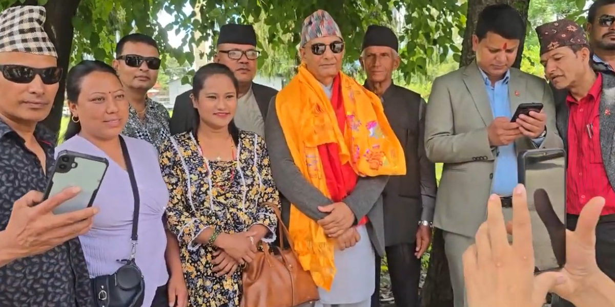 धवलशमशेरले दल दर्ताका लागि दिए निवेदन, गएनन् दुर्गा प्रसाईं