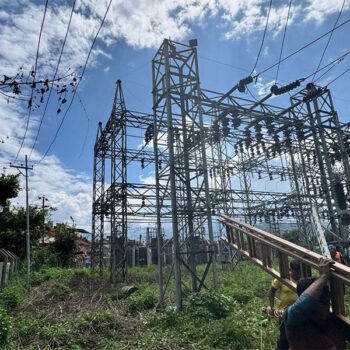 बाढीले क्षतिग्रस्त नुवाकोटको विद्युत् लाइन वैकल्पिक माध्यमबाट सञ्चालन गरिँदै