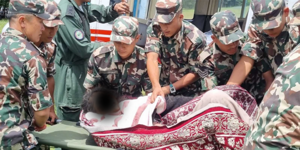 रसुवा बाढीका घाइते १३ जनाको काठमाडौँका अस्पतालमा उपचार