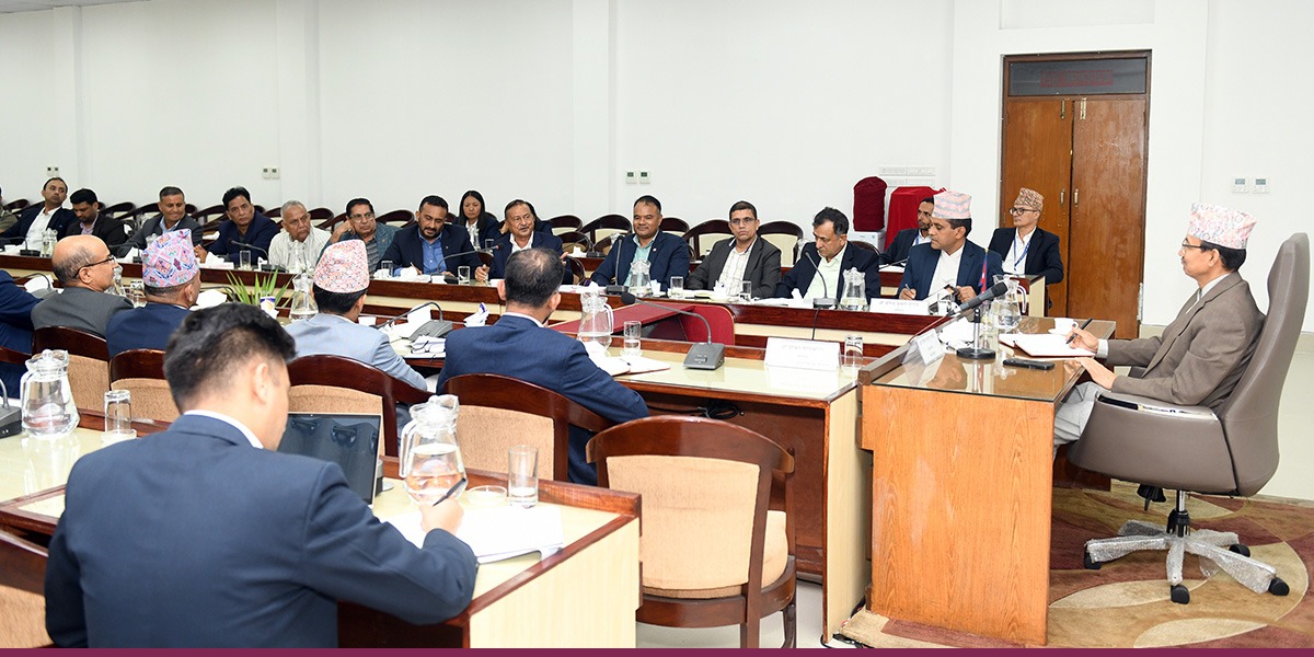मुख्यसचिवलाई ग्यास व्यवसायीले भने- माग बढ्दा समस्या देखियो, अभाव छैन