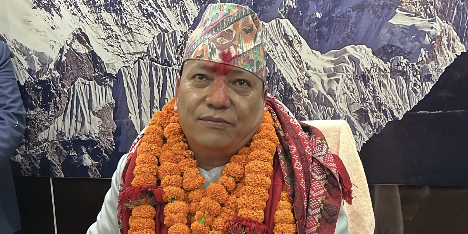 रोकिएका विकास आयोजना अघि बढाउने मुख्यमन्त्री थापा मगरको प्रतिबद्धता