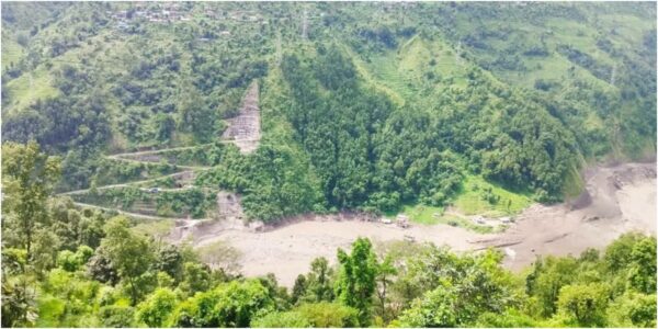 अपर त्रिशूली-३ ‘बी’ आयोजनाको क्याम्प लेदोले पुरियो, उद्धार कार्य जारी
