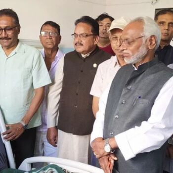 अस्पताल भर्ना भएका महन्थ ठाकुरको कस्तो छ अवस्था?