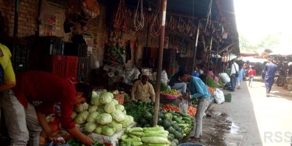 नेपालगन्जमा भारतीय भन्सारमा कडाइ भएपछि बजार पाउँदै पहाडको तरकारी