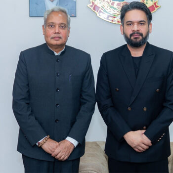 प्रधानमन्त्री शाहसँग भारतीय राजदूत श्रीवास्तवले गरे बिदाइ भेट