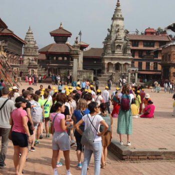 भक्तपुरमा प्रवेश शुल्क ‘अनौठो’ किसिमको, गैरसार्क मुलुकका व्यक्तिलाई २ हजार लिँदा सार्ककालाई जम्मा ५ सय