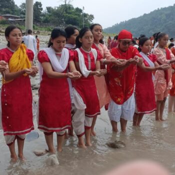 बाढीमा दिवंगतहरूको सम्झनामा देशभर शान्तिपाठ र प्रार्थना