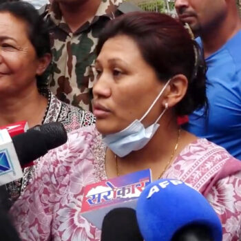 जीवित उद्धार गरिएका कबीरको सैनिक अस्पतालमा उपचार सुरू