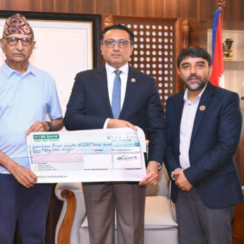 गोरखाका लोकनाथ देवकोटाद्वारा प्रधानमन्त्री दैवी प्रकोप उद्धार कोषमा ५० लाख रुपैयाँ सहयोग