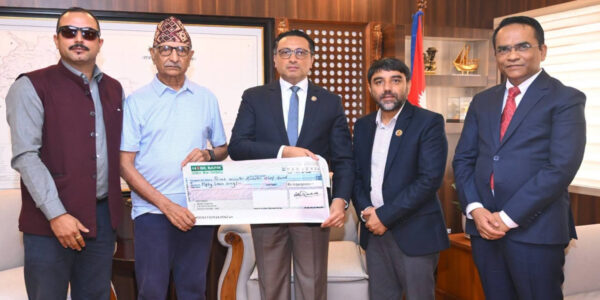 गोरखाका लोकनाथ देवकोटाद्वारा प्रधानमन्त्री दैवी प्रकोप उद्धार कोषमा ५० लाख रुपैयाँ सहयोग