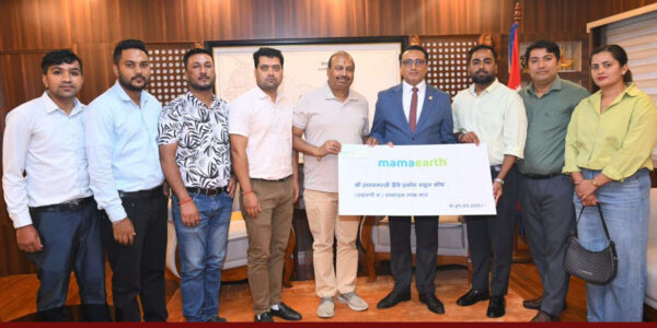 मामाअर्थ नेपालद्वारा प्रधानमन्त्री दैवी प्रकोप राहत कोषमा २१ लाख रुपैयाँ सहयोग