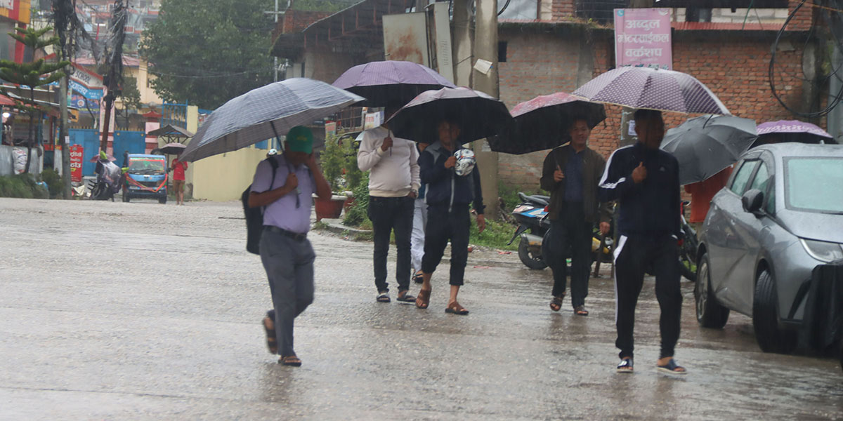 पश्चिममा अझै दुई दिन भारी वर्षाको जोखिम, बाढीपहिरोबाट सतर्क रहन आग्रह