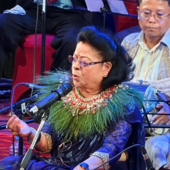 एकल साँझमा गुन्जिइन् मीरा राणा, पस्किइन् ६ दशकका चर्चित गीत